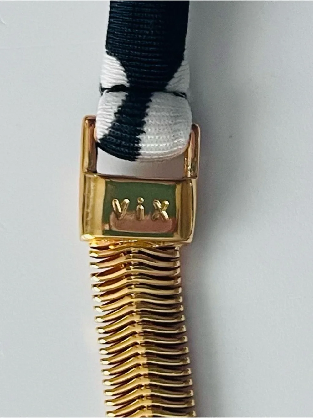 NWOT VIX Hermanny Jaguar Print with Gold-tone Chain on Straps - Picture 4 of 6